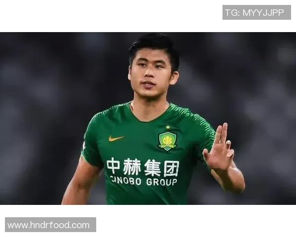 武汉业余足球明星阵容揭晓他们的精彩表现引发热议